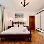 Διαμέρισμα Cismigiu Bralyf Art Center