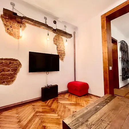 Cismigiu Bralyf Art Center